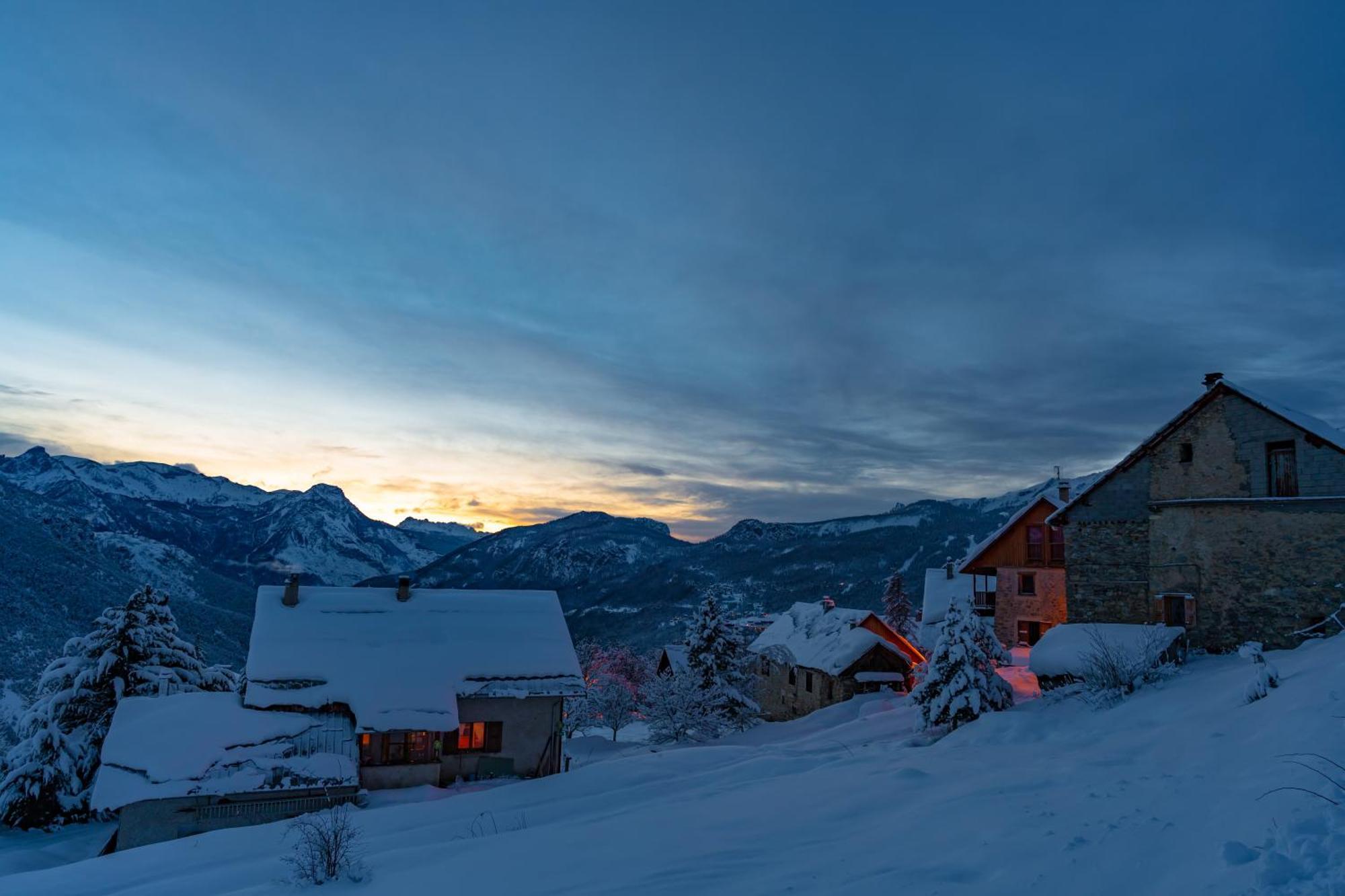 Ecrins De Cocon - Parc National Des Ecrins Apartman Pelvoux Kültér fotó